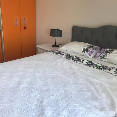 Villa Luex Havuzlu *